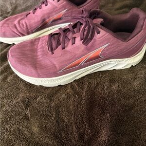 Altra Women's Plum Athletic Shoes